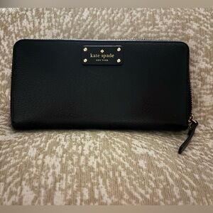 Kate Spade Wallet NWOT